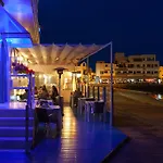 Avanti Lifestyle - Only Adults