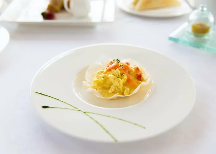 Avanti Lifestyle - Only Adults